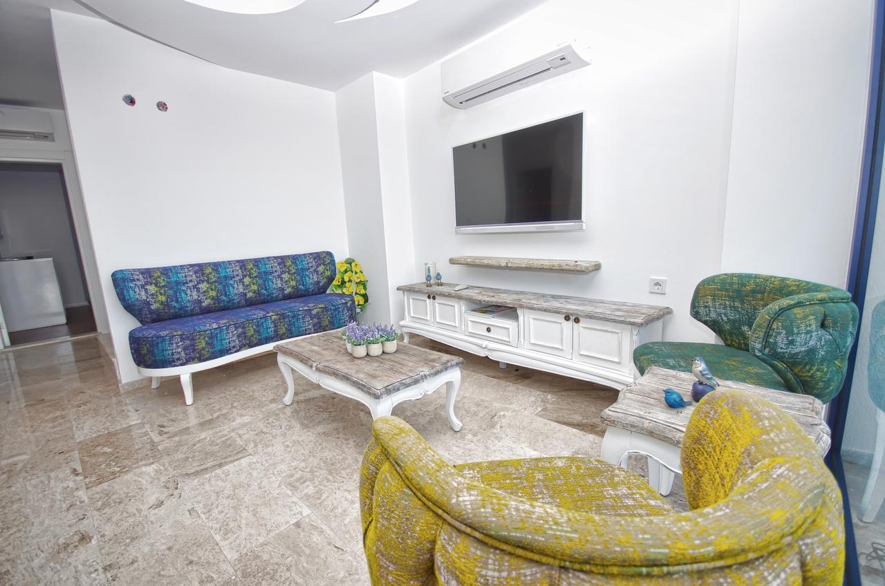 Marin Otel Urla Exterior foto